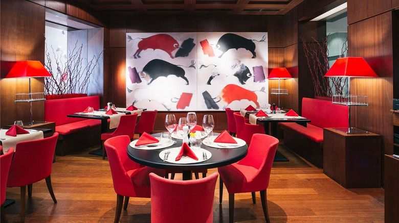 <b>Pullman Bucharest World Trade Center Restaurant</b>. Images powered by <a href="https://iceportal.shijigroup.com/" title="IcePortal" target="_blank">IcePortal</a>.