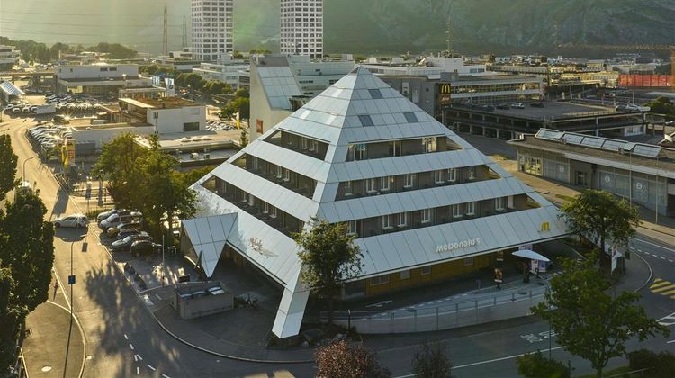Ibis Chur Exterior