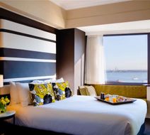 Moevenpick Hotel Auckland Exterior