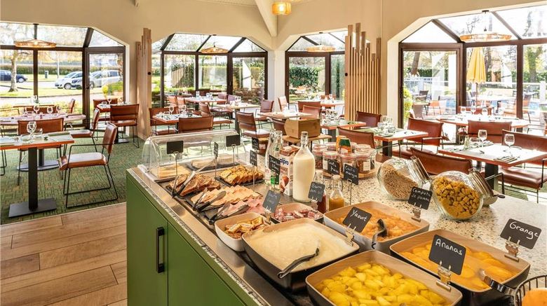 <b>Ibis Styles Lisieux Normandie Restaurant</b>. Images powered by <a href="https://iceportal.shijigroup.com/" title="IcePortal" target="_blank">IcePortal</a>.
