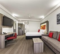 Novotel Darwin CBD Room