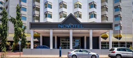 Novotel Darwin CBD Exterior
