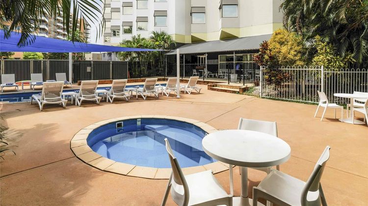Novotel Darwin CBD Pool