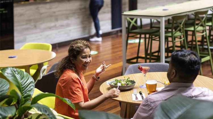 Novotel Darwin CBD Restaurant