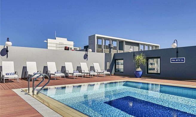 Mercure Hotel Perth Exterior