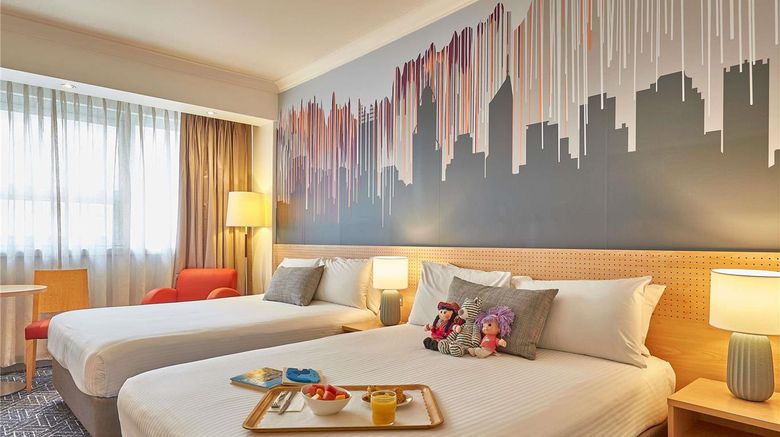 <b>Mercure Hotel Perth Room</b>. Images powered by <a href="https://iceportal.shijigroup.com/" title="IcePortal" target="_blank">IcePortal</a>.