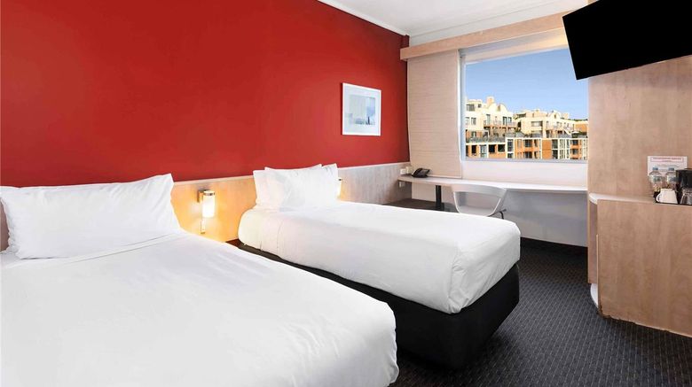 <b>Ibis Sydney Darling Harbour Room</b>. Images powered by <a href="https://iceportal.shijigroup.com/" title="IcePortal" target="_blank">IcePortal</a>.