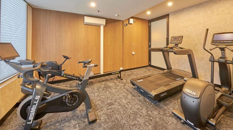 Hotel Ibis Perth Health