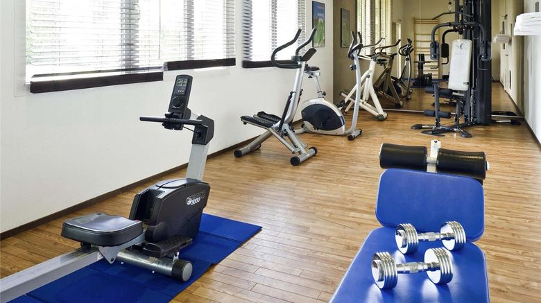 <b>Novotel Senart Golf de Greenparc Hotel Health</b>. Images powered by <a href="https://iceportal.shijigroup.com/" title="IcePortal" target="_blank">IcePortal</a>.