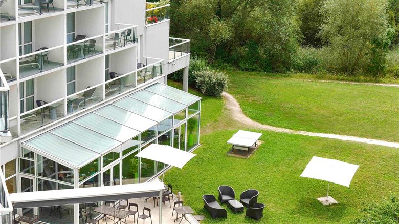 Novotel Senart Golf de Greenparc Hotel Exterior. Images powered by <a href="https://iceportal.shijigroup.com" target="_blank" rel="noopener">Ice Portal</a>.