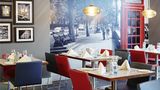 <b>Novotel London Waterloo Restaurant</b>. Images powered by <a href="https://iceportal.shijigroup.com/" title="IcePortal" target="_blank">IcePortal</a>.