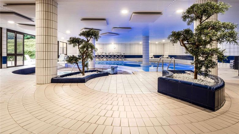 <b>Hotel Mercure Tours Sud Pool</b>. Images powered by <a href="https://iceportal.shijigroup.com/" title="IcePortal" target="_blank">IcePortal</a>.