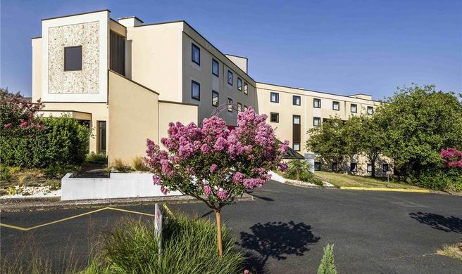 Hotel Mercure Tours Sud Exterior