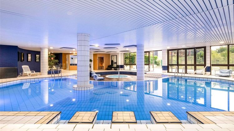 Hotel Mercure Tours Sud Pool