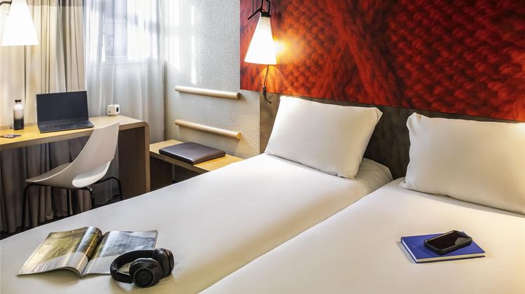 Ibis Paris Place d'Italie Room