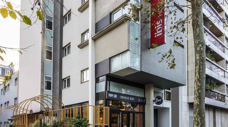 Ibis Paris Place d'Italie Exterior