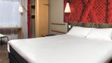 Ibis Paris Place d'Italie Room