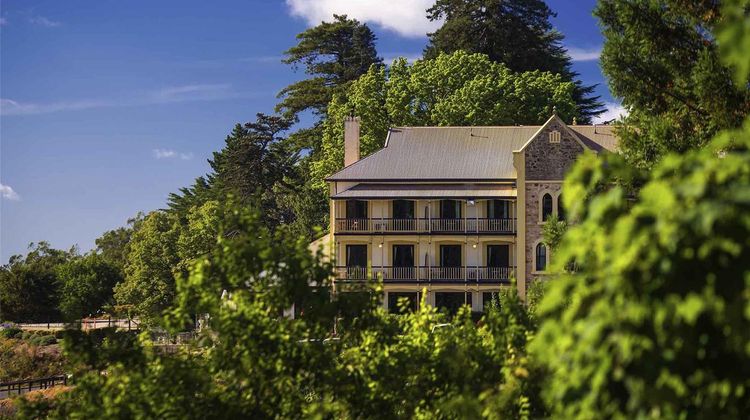 Mount Lofty House Exterior