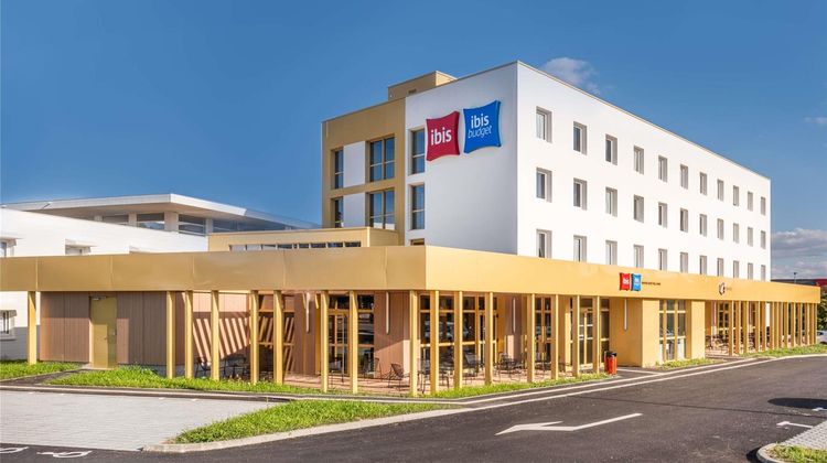 Ibis Budget Nantes Nord Treillieres Exterior