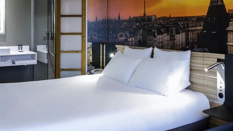 Novotel Paris 14 Porte d'Orleans Room