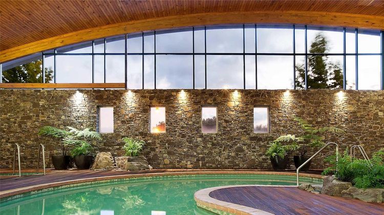 Novotel Lakeside Rotorua Pool