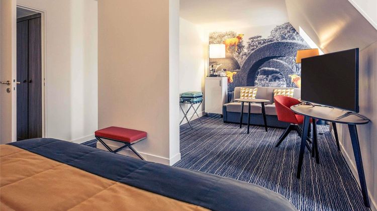 Hotel de Bourbon Mercure Bourgas Suite
