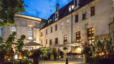 Hotel de Bourbon Mercure Bourgas