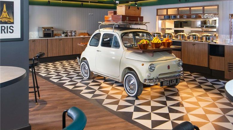 <b>Ibis Styles Gatwick Airport Restaurant</b>. Images powered by <a href="https://iceportal.shijigroup.com/" title="IcePortal" target="_blank">IcePortal</a>.