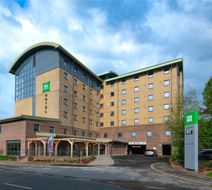 Ibis Styles Gatwick Airport Exterior