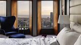 <b>Sofitel Melbourne On Collins Room</b>. Images powered by <a href="https://iceportal.shijigroup.com/" title="IcePortal" target="_blank">IcePortal</a>.