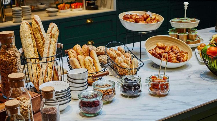Hotel Mercure Versailles Chateau 2 M Other