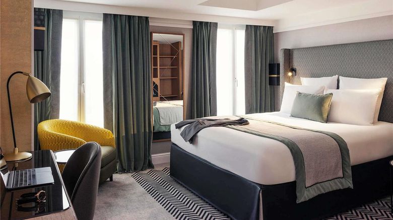 <b>Mercure Paris Opera Garnier Room</b>. Images powered by <a href="https://iceportal.shijigroup.com/" title="IcePortal" target="_blank">IcePortal</a>.