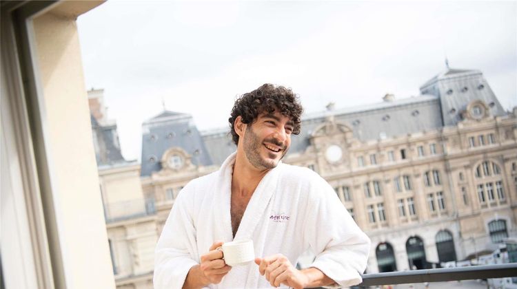 Mercure Paris Opera Garnier Room