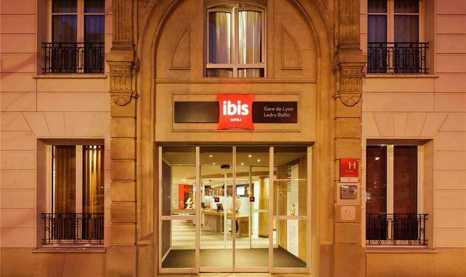 Ibis Hotel Gare de Lyon Exterior