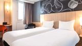 Ibis Paris St Denis Ouest Room