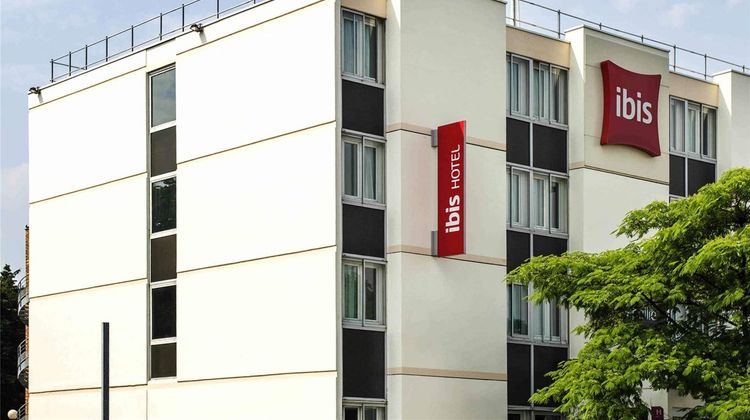 Ibis Paris St Denis Ouest Exterior