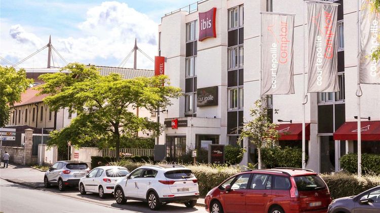 Ibis Paris St Denis Ouest Exterior