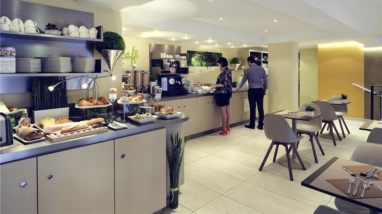 <b>Mercure Avignon Centre Palais des Papes Restaurant</b>. Images powered by <a href="https://iceportal.shijigroup.com/" title="IcePortal" target="_blank">IcePortal</a>.