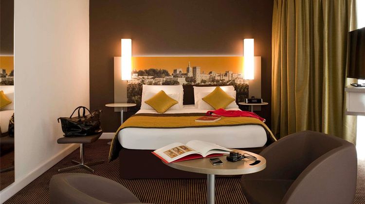 Mercure Avignon Centre Palais des Papes Room