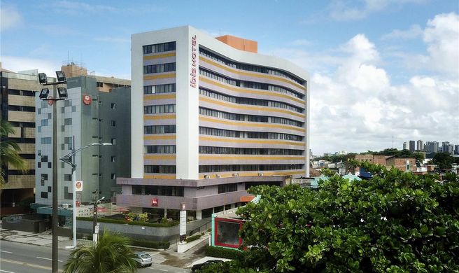 Ibis Maceio Pajucara Exterior