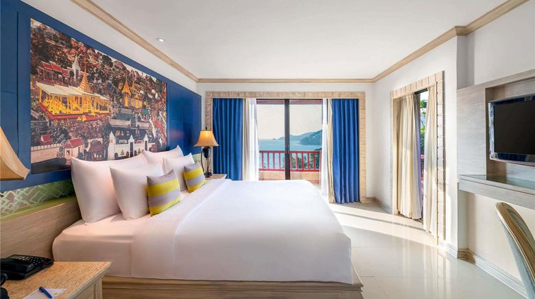 <b>Novotel Phuket Resort Suite</b>. Images powered by <a href="https://iceportal.shijigroup.com/" title="IcePortal" target="_blank">IcePortal</a>.
