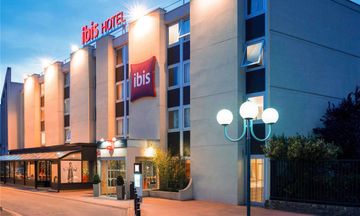 Ibis Paris Hotel