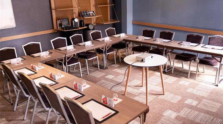 Ibis Paris Hotel Meeting