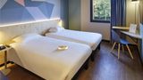 ibis Styles Evry Lisses Room