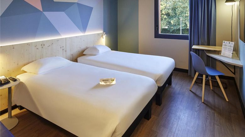 <b>ibis Styles Evry Lisses Room</b>. Images powered by <a href="https://iceportal.shijigroup.com/" title="IcePortal" target="_blank">IcePortal</a>.