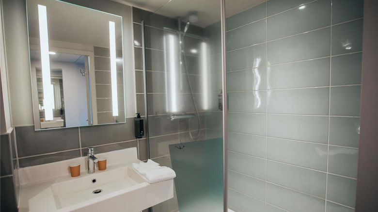 <b>ibis Styles Evry Lisses Room</b>. Images powered by <a href="https://iceportal.shijigroup.com/" title="IcePortal" target="_blank">IcePortal</a>.