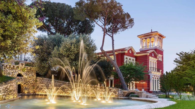 <b>Mercure Villa Romanazzi Carducci Bari Meeting</b>. Images powered by <a href="https://iceportal.shijigroup.com/" title="IcePortal" target="_blank">IcePortal</a>.