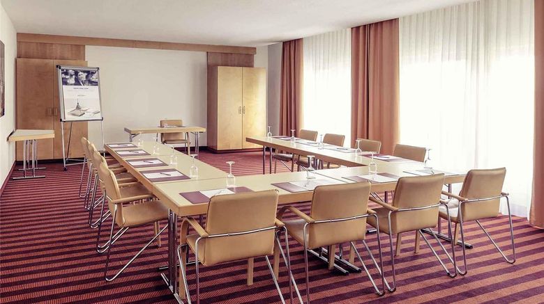 <b>Mercure Ingolstadt Meeting</b>. Images powered by <a href="https://iceportal.shijigroup.com/" title="IcePortal" target="_blank">IcePortal</a>.