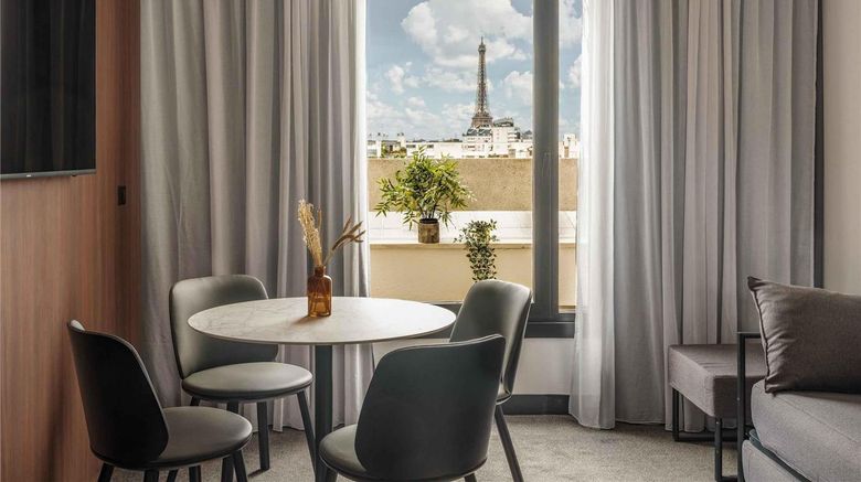 <b>Novotel Paris Vaugirard Montparnasse Room</b>. Images powered by <a href="https://iceportal.shijigroup.com/" title="IcePortal" target="_blank">IcePortal</a>.