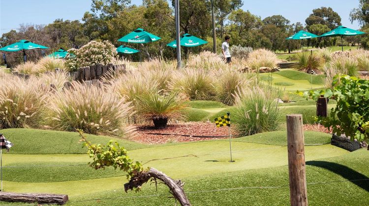 Novotel Swan Valley Vines Resort Hotel Exterior